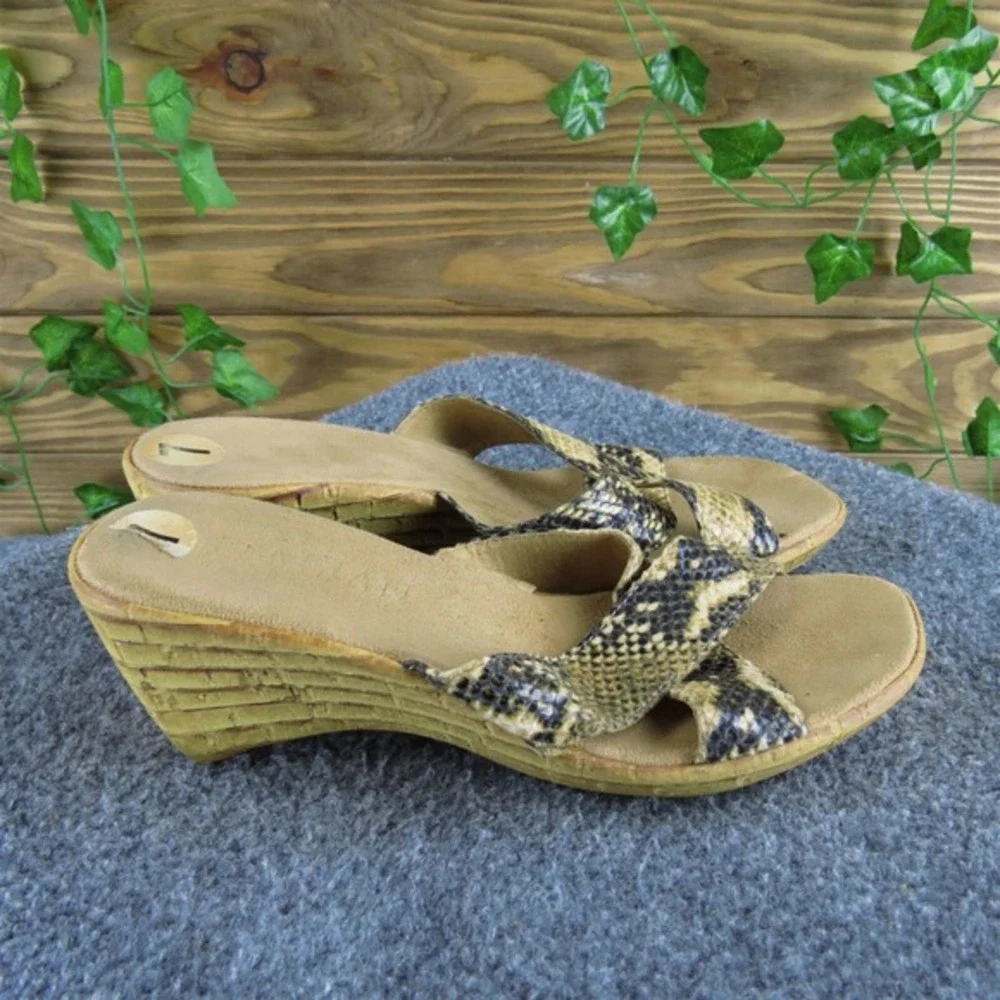 Italian Shoemakers Women's  Slide Brown Synthetic‎ Sz 7 Medium Gently Used 2025